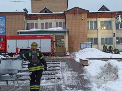 Безопасные Новогодние и Рождественское праздники