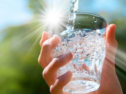 Правда, что летом нужно пить больше чистой воды?