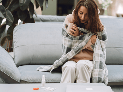 Заслуженный врач РФ объяснил, чем опасно самолечение