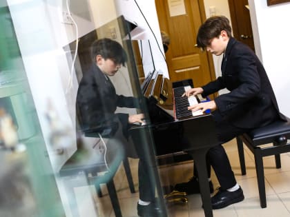 Именины пианино