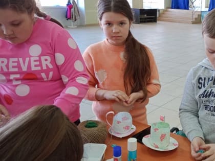 В Брикетском клубе делали декоративную чашку