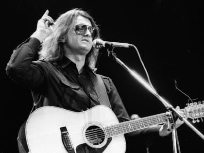 Ружан приглашают послушать русские песни Александра Градского