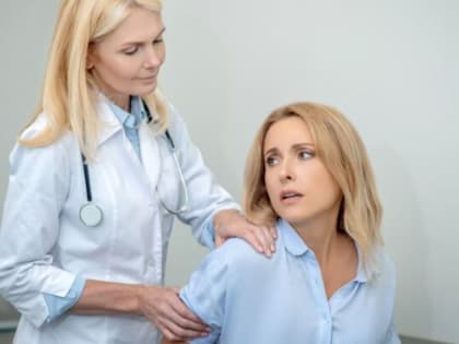 Врач рассказал, какие обследования женщинам стоит обязательно проходить ежегодно