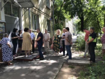 Лобненцы предлагают установить детскую игровую площадку и отремонтировать фасад МКД