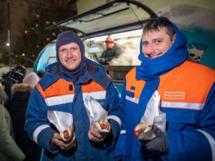 Горячее питание можно бесплатно&nbsp;получить в фудтраках