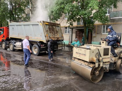 На контроле главы проведение работ по комплексному благоустройству дворовых территорий в Талдомском округе.