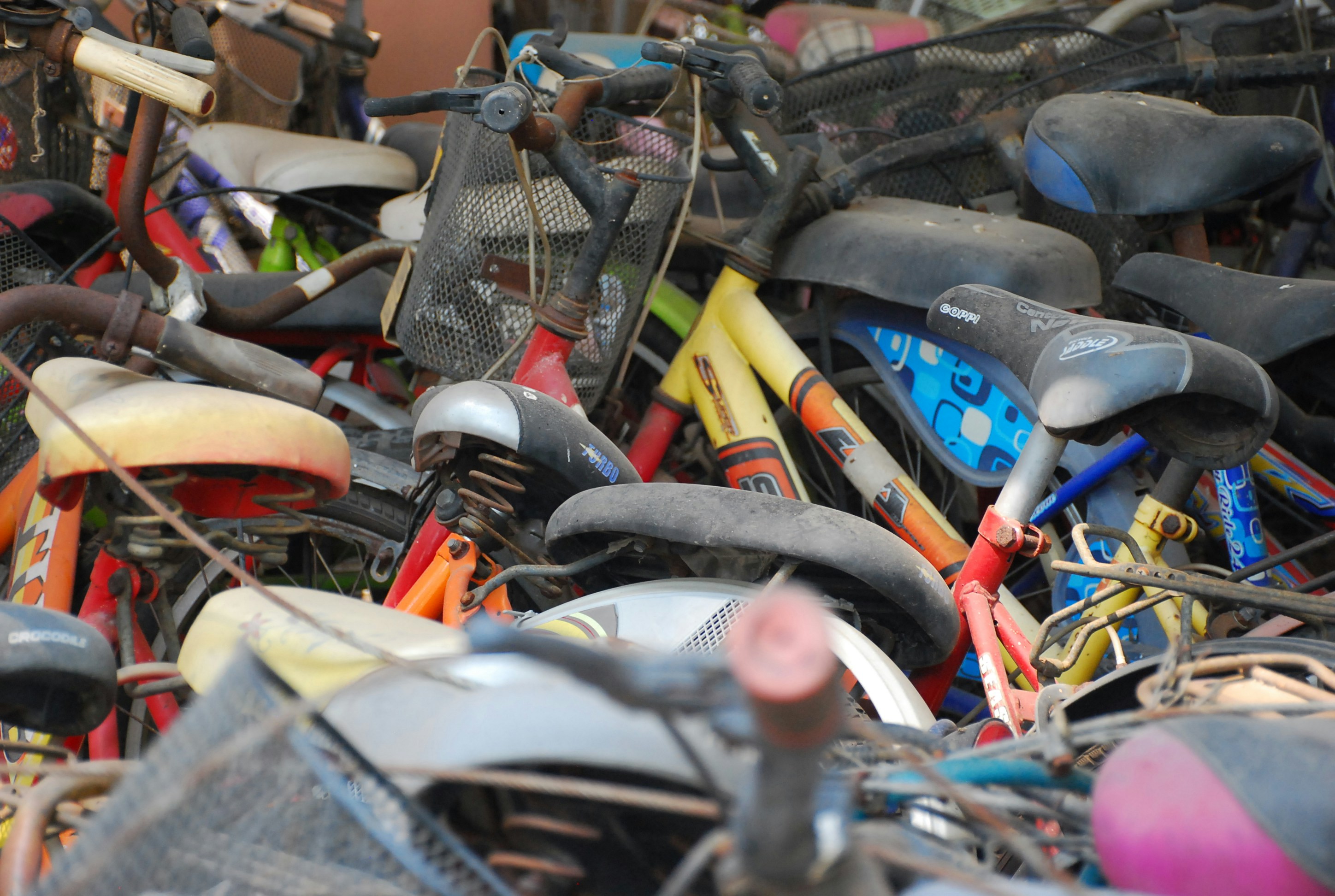 Turning Two Wheels into Scrap: How to Recycle Old, Rusted Bicycles