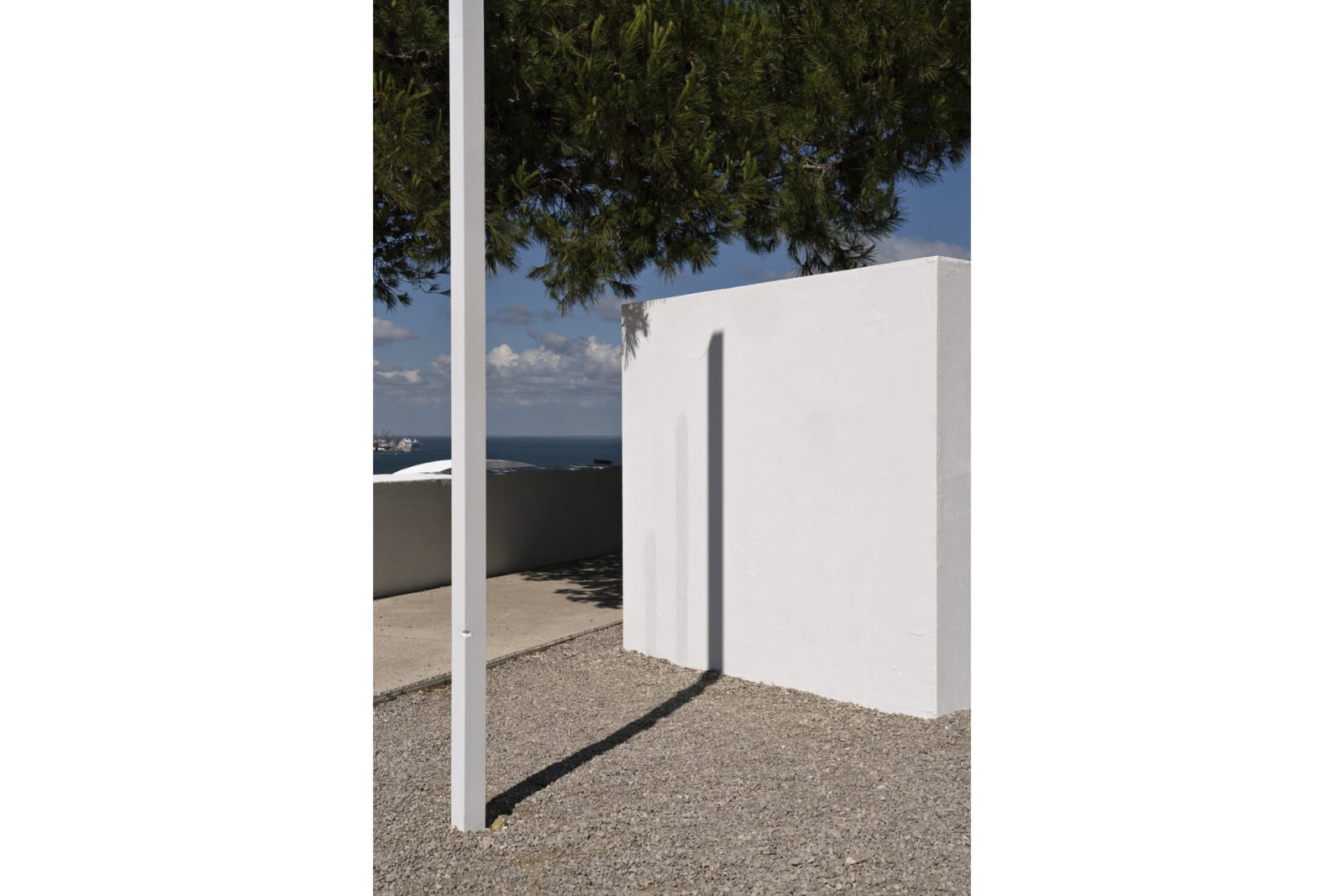 Image from O Espelho