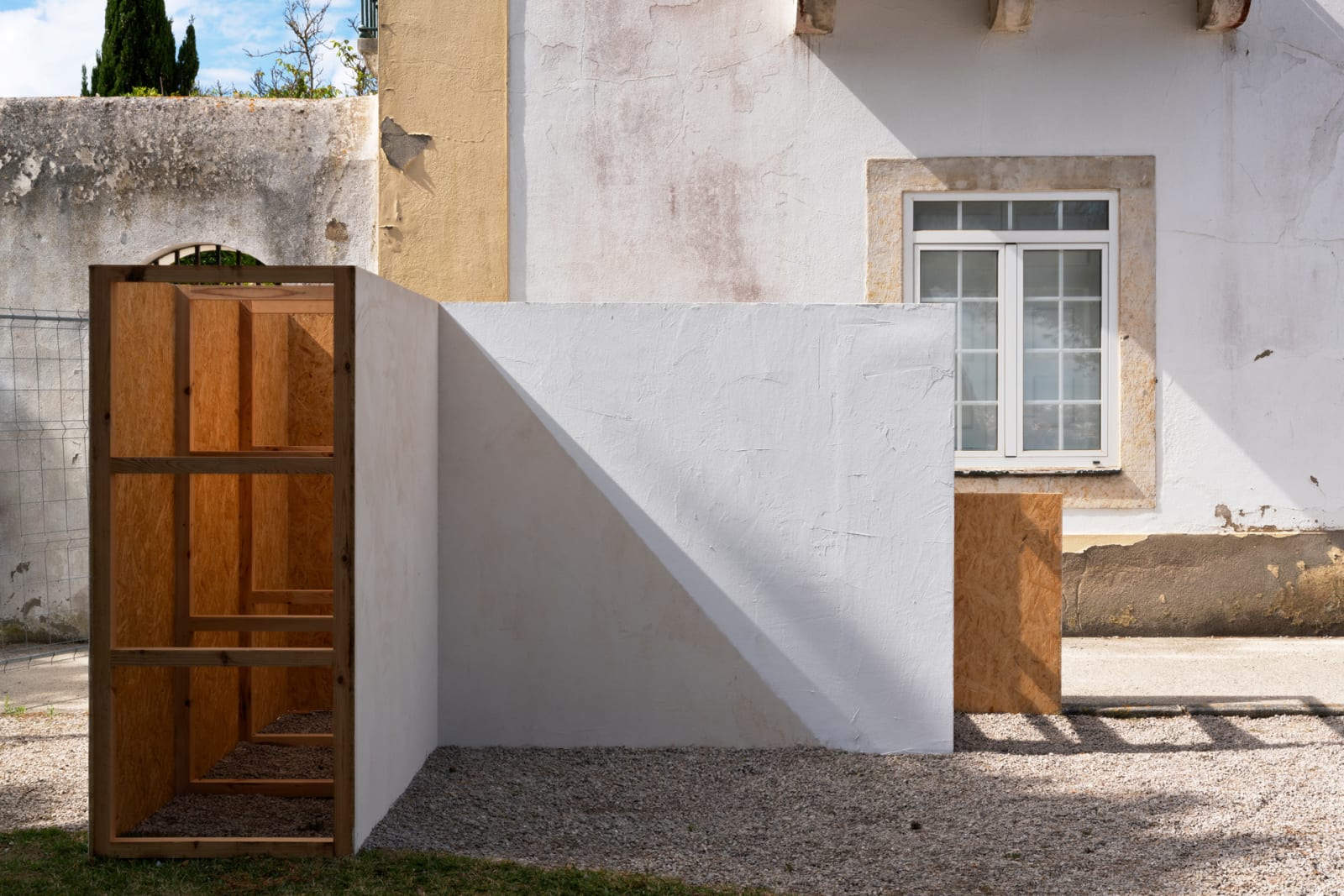 Image from O Espelho