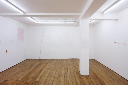 270 x 679 x 542 (Hilary Crisp, London)