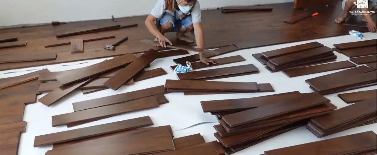 Vẻ Đẹp Vĩnh Cửu Của Sàn Gỗ Óc Chó Trong Không Gian Sống Hiện Đại