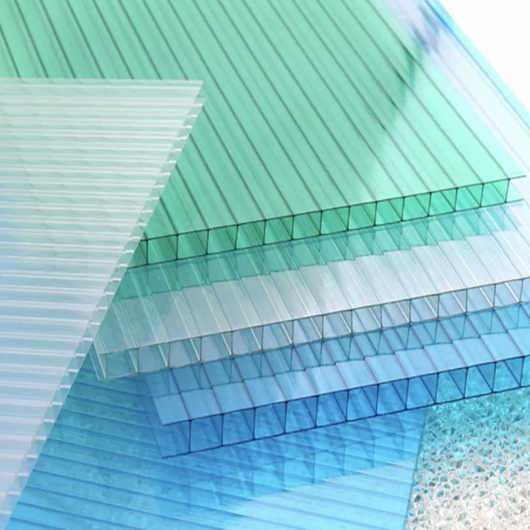 Tấm polycarbonate đục rỗng chịu được va đập cao: Một giải pháp vượt trội cho các công trình xây dựng Tấm polycarbonate đục rỗng chịu được va đập cao: Một giải pháp vượt trội cho các công trình xây dựng