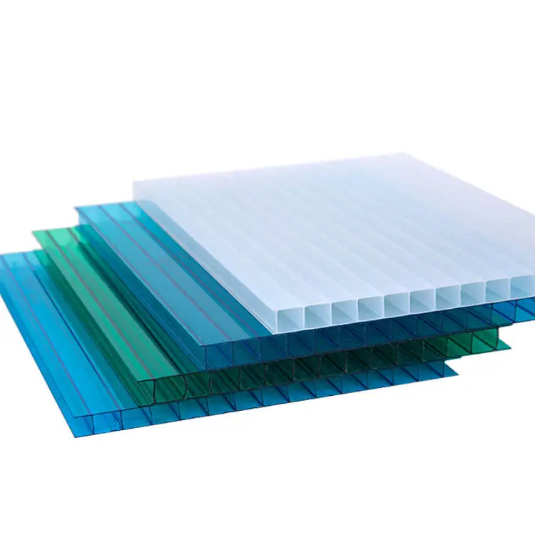 Tấm polycarbonate đục rỗng chịu được va đập cao: Một giải pháp vượt trội cho các công trình xây dựng Tấm polycarbonate đục rỗng chịu được va đập cao: Một giải pháp vượt trội cho các công trình xây dựng