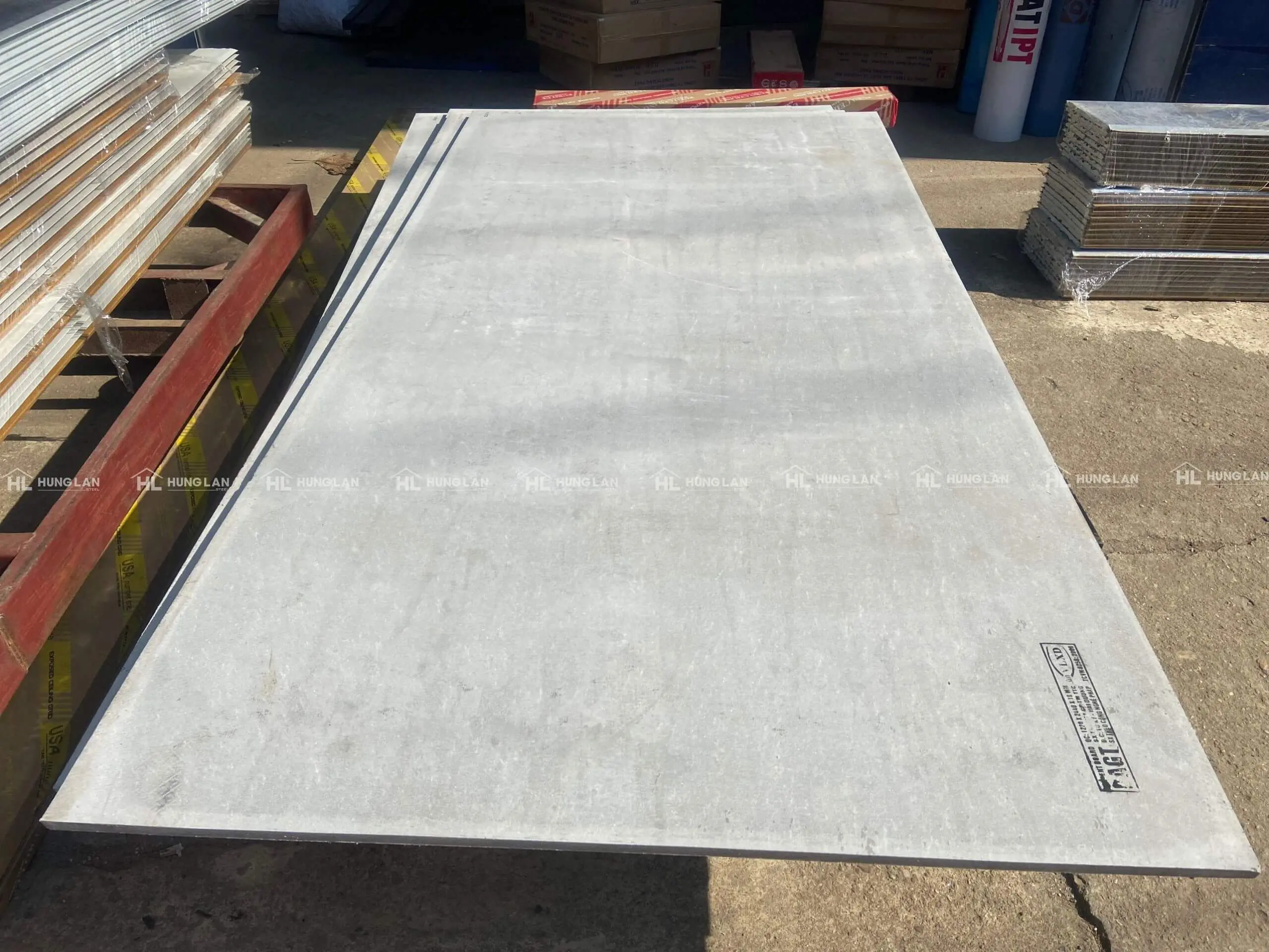 Tấm Cemboard chất liệu thân thiện với môi trường: Giải pháp xanh cho xây dựng Tấm Cemboard chất liệu thân thiện với môi trường: Giải pháp xanh cho xây dựng