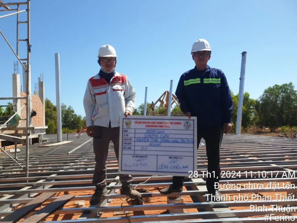 Tấm nhựa ốp tường - Giải pháp nội thất hiện đại-vừa tiết kiệm-đa dạng mẫu mã cho mọi không gian sống