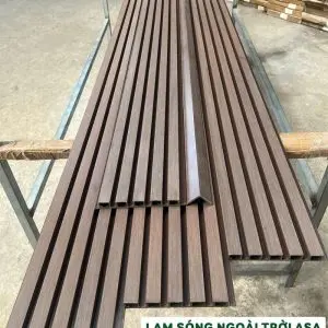 Thanh Lam Sóng Ngoài Trời Giải Pháp Thẩm Mỹ và Bền Vững cho Khu Vực Ngoại Thất