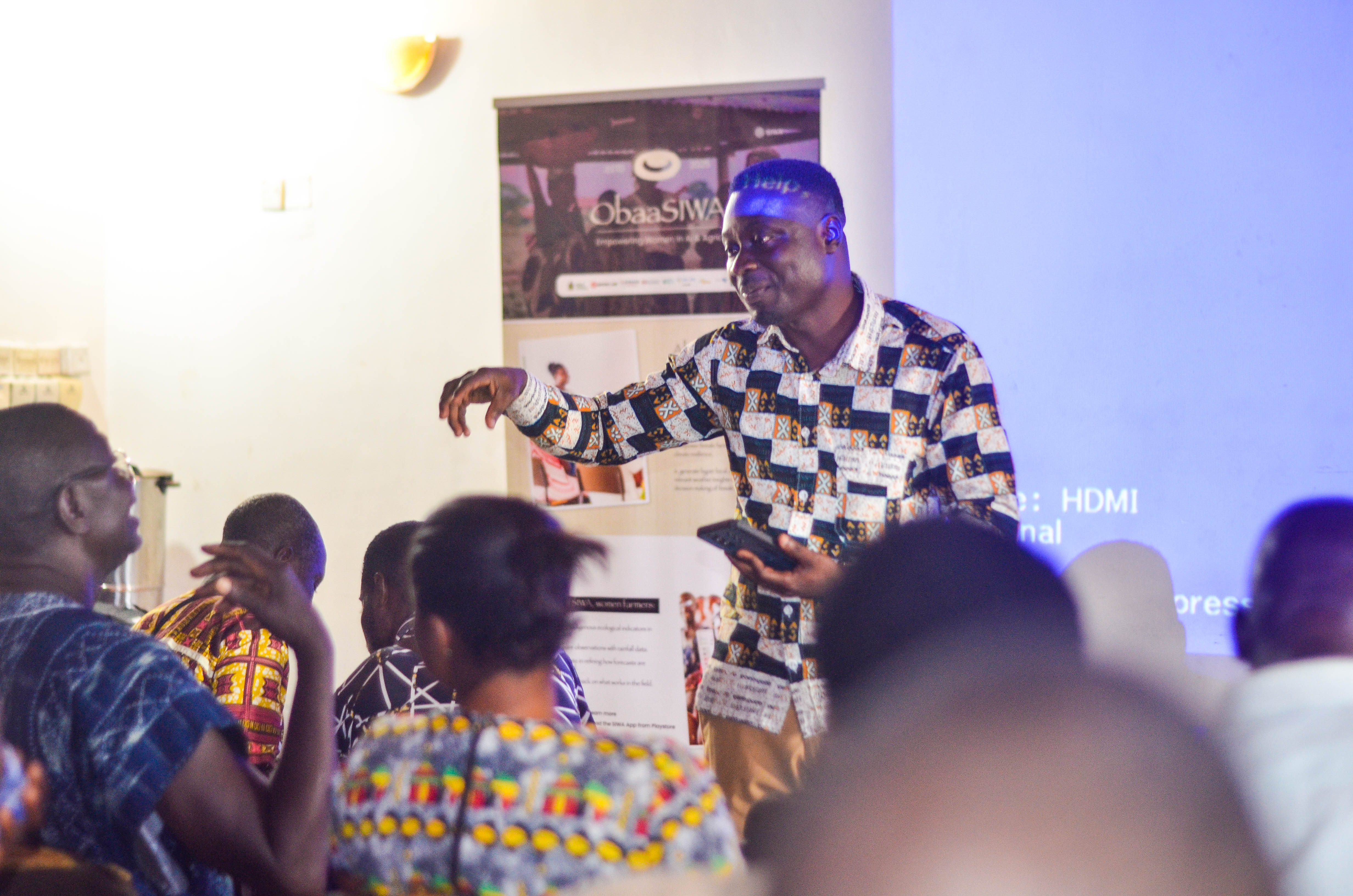 SIWA team engages Obuasi East farmers to assess app impact on decision-making - Image 4