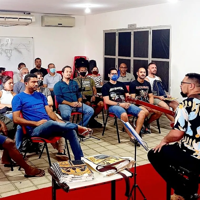 Workshop Liêve Ferreira CEMO - aulas de guitarra nordestina Olinda