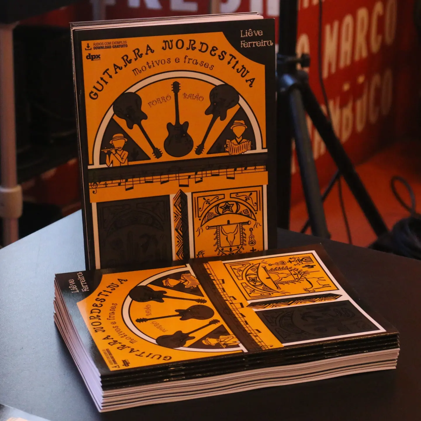 Lançamento livro Guitarra Nordestina Paço do Frevo - Liêve Ferreira Motivos e Frases