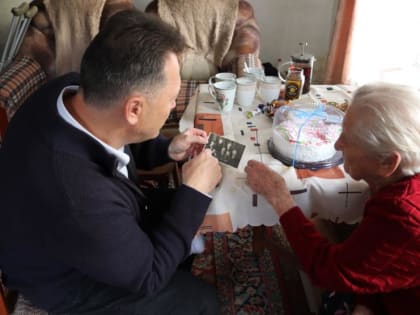 На глазах менялся мир