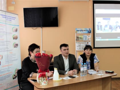 Презентация книги Айгиза Баймухаметова