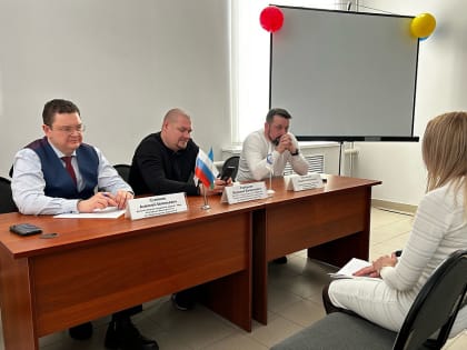 На приёме у депутата