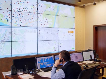 Куда звонить, если светофор сломался?