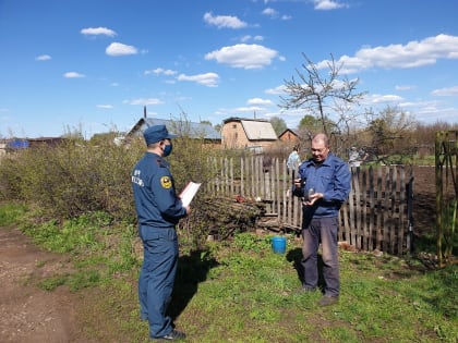 На контроле государственных инспекторов по пожарному надзору работа по предупреждению пожаров