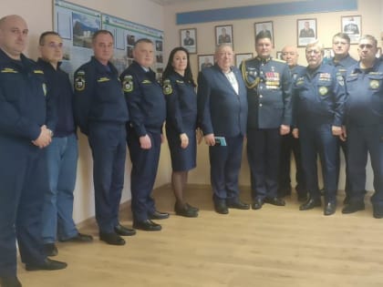 В гостях в УГЗ г. Уфы побывал Герой России