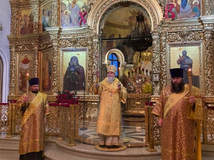 Служение митр.НИКОНА накануне Недели 20-й по Пятидесятнице