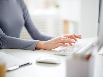 Сверить данные о транспортных средствах и объектах недвижимости с налоговыми органами организациям необходимо до 1 апреля 2024 года