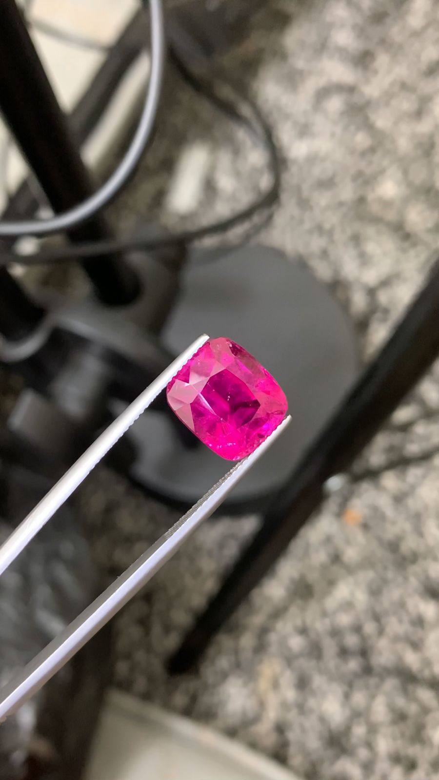 Tourmaline( Rubellite )