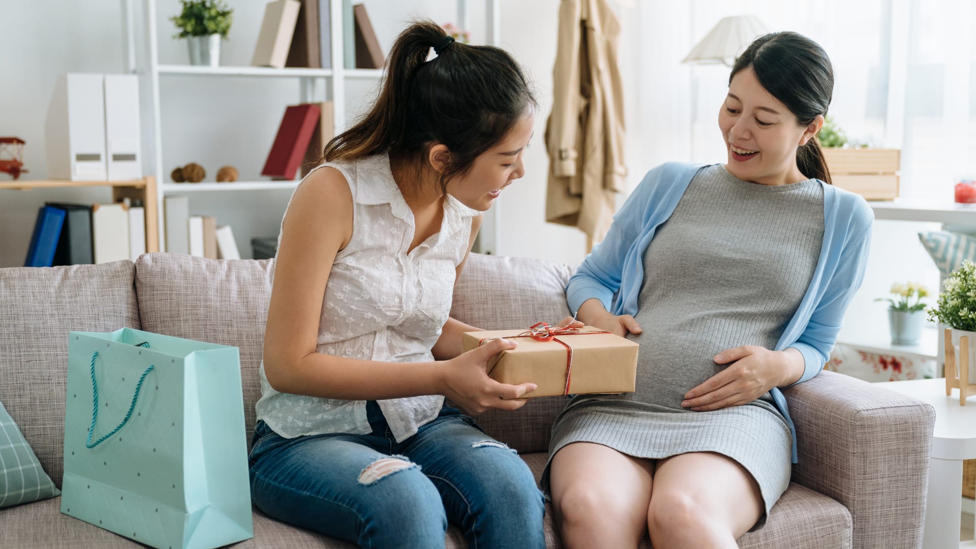 Great Baby Shower Gifts for Newborns & New Parents