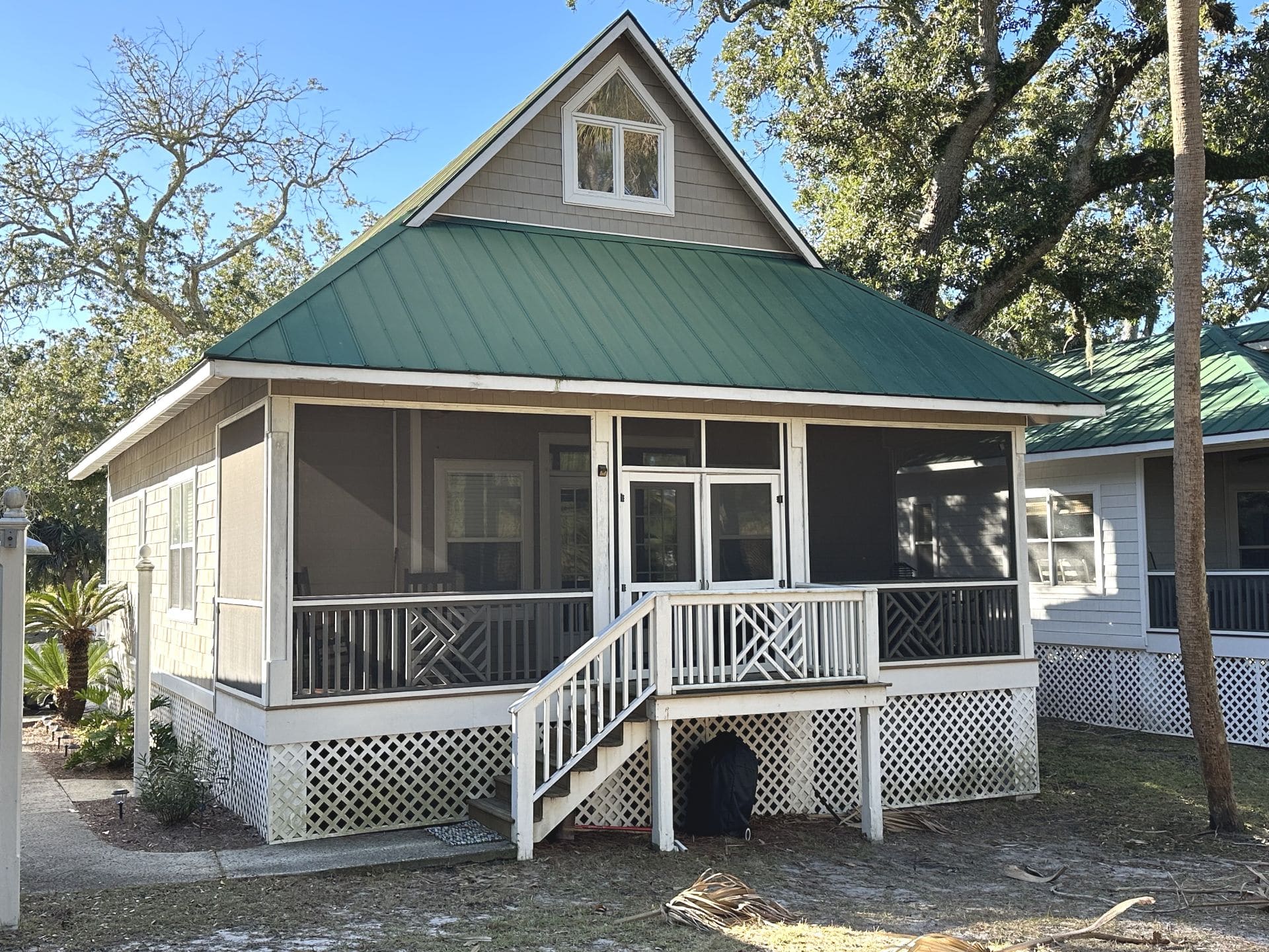 Charming Fripp Island bungalow on Davis Love Drive