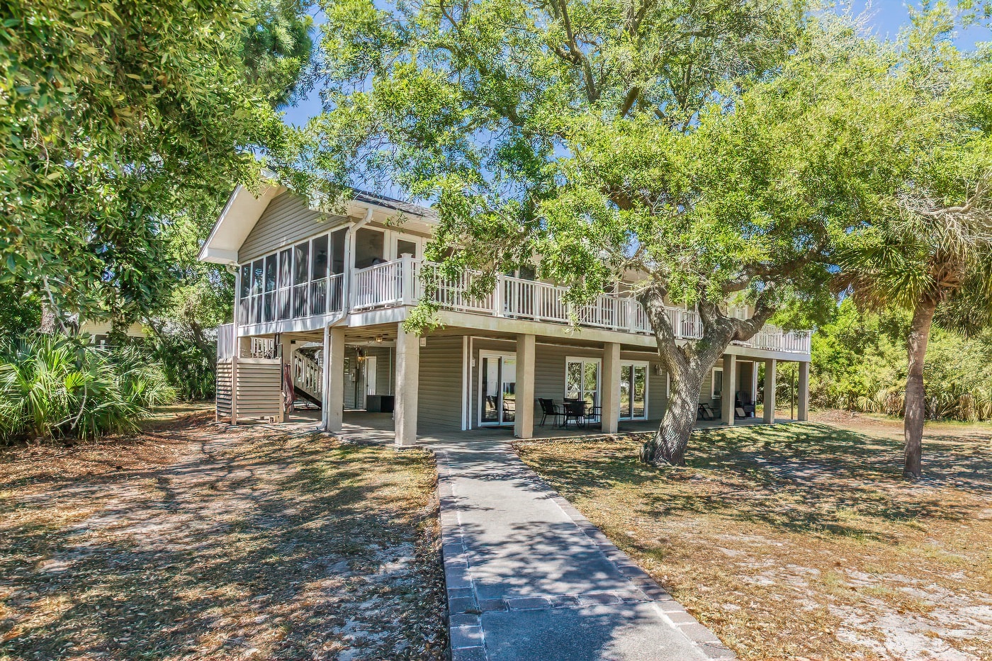 707 Bluefish Road