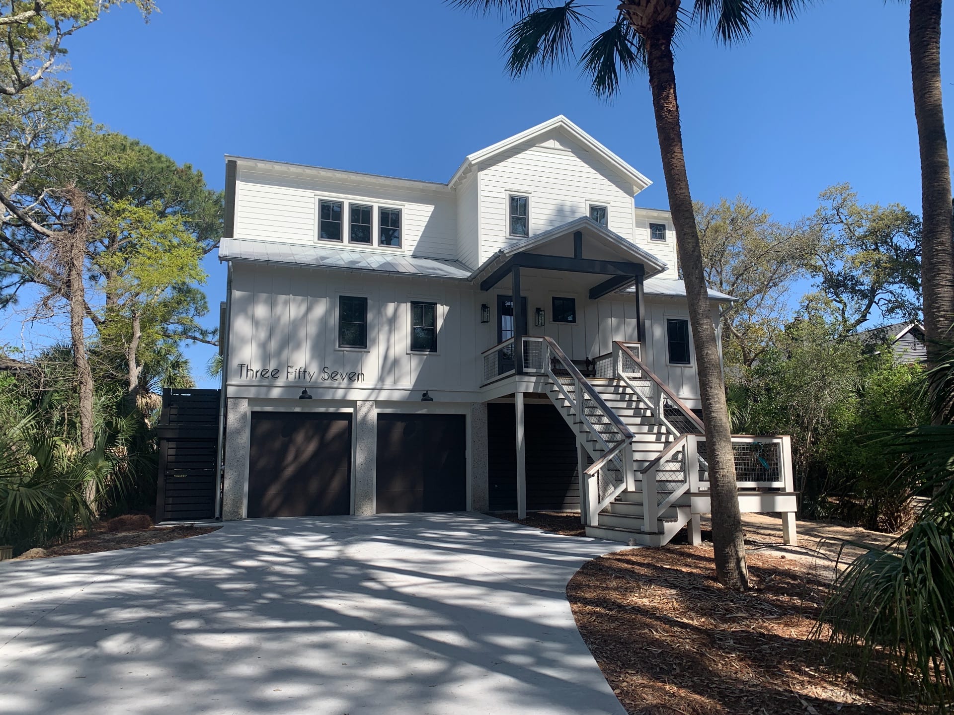 357 Tarpon Boulevard