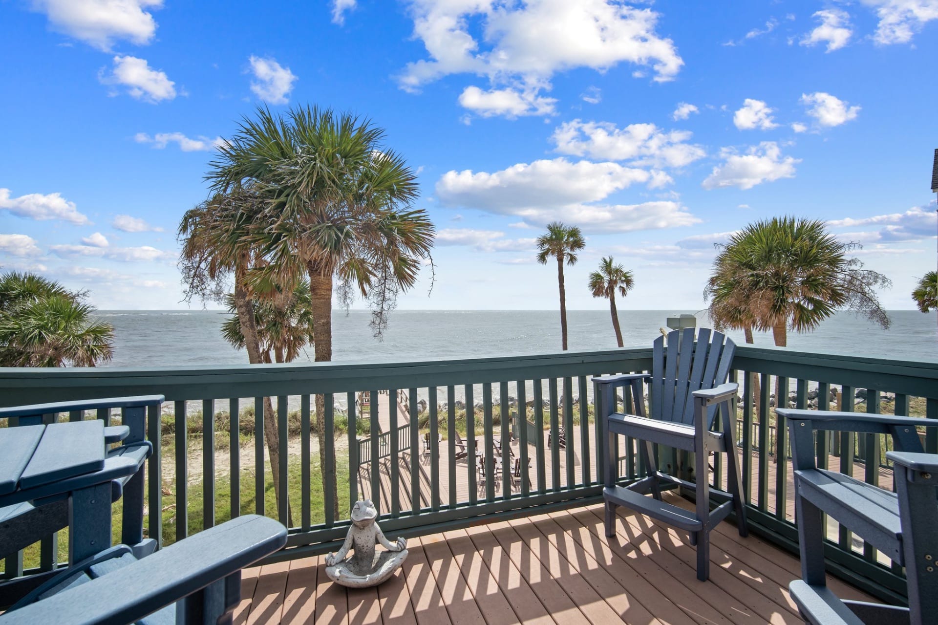 Namaste, Direct Ocean views from the balcony