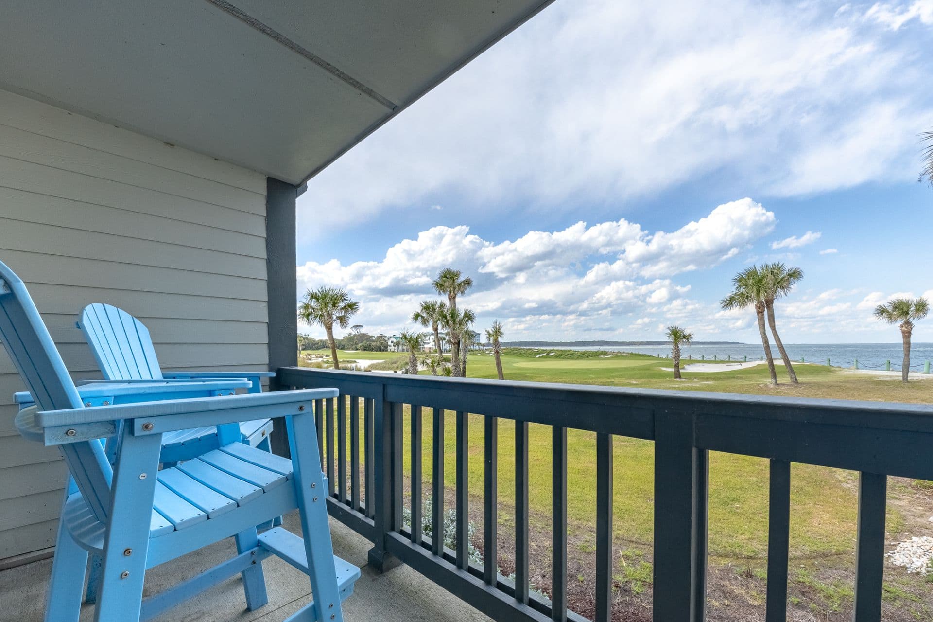 Porch Ocean View/18th Green Ocean Point