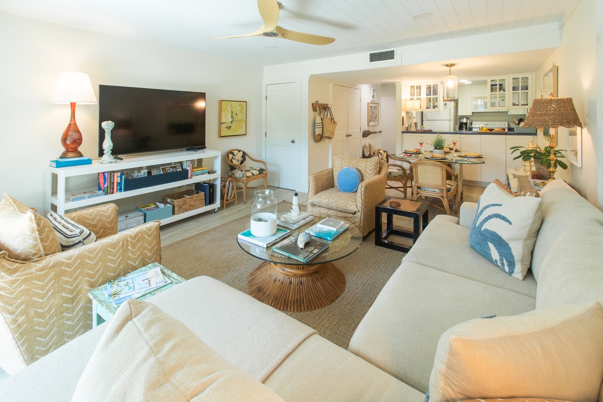 328 Captain John Fripp Villa