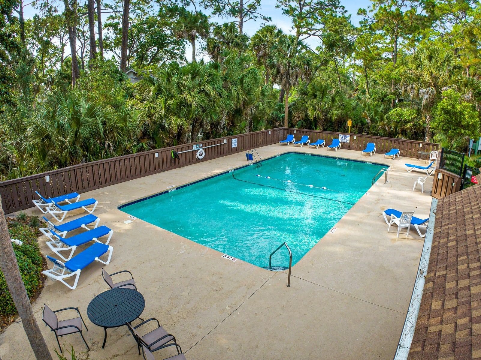 Private Neighborhood Pool - No Club Card Required
