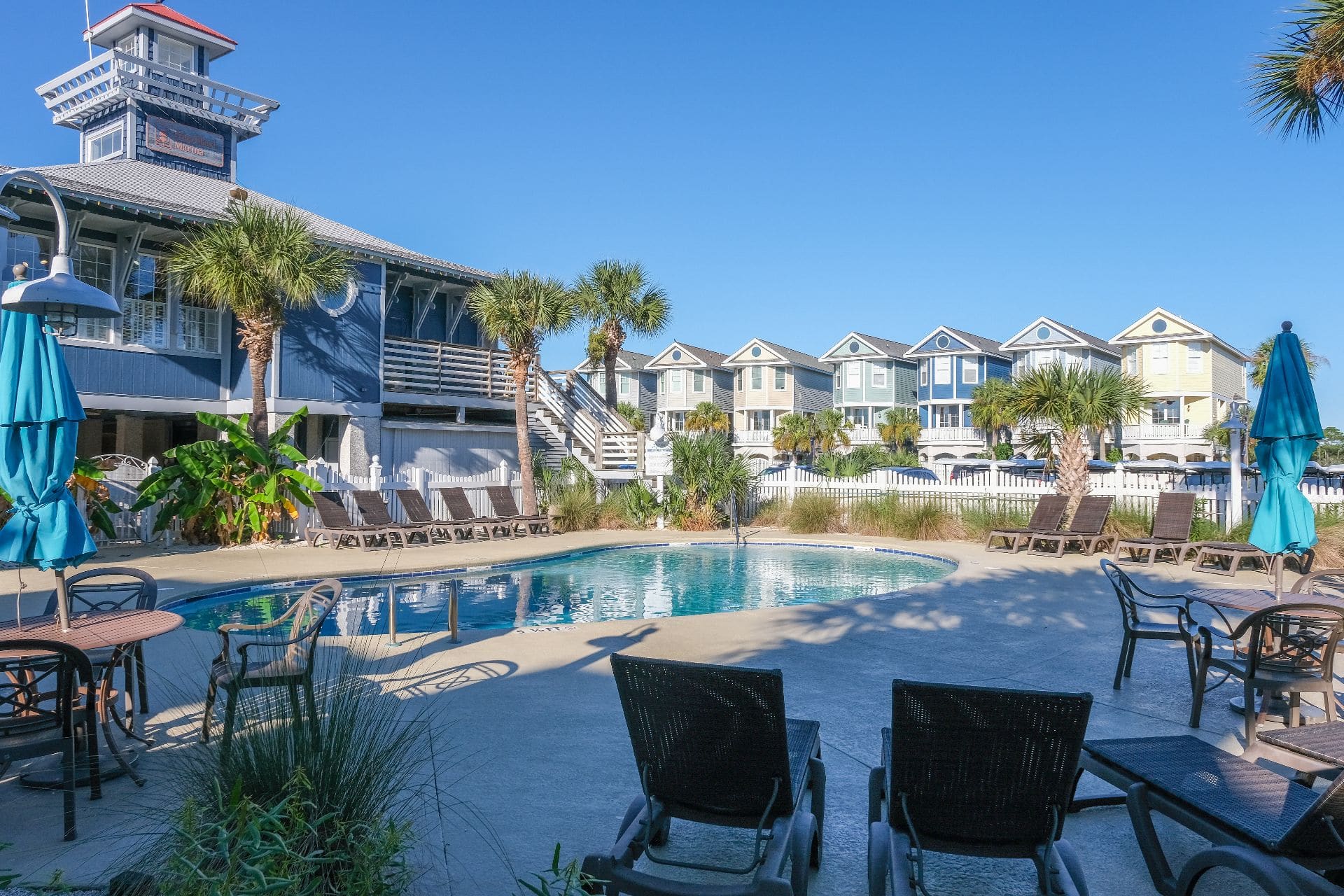 402 Captain John Fripp Villa Beachfront, Remodeled 2bed/2.5bath with Pool Fripp Island Stay
