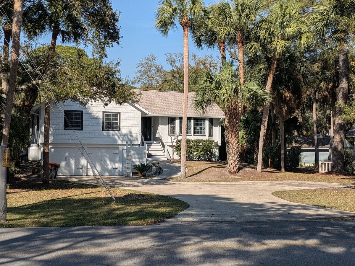 At least 5 car - driveway