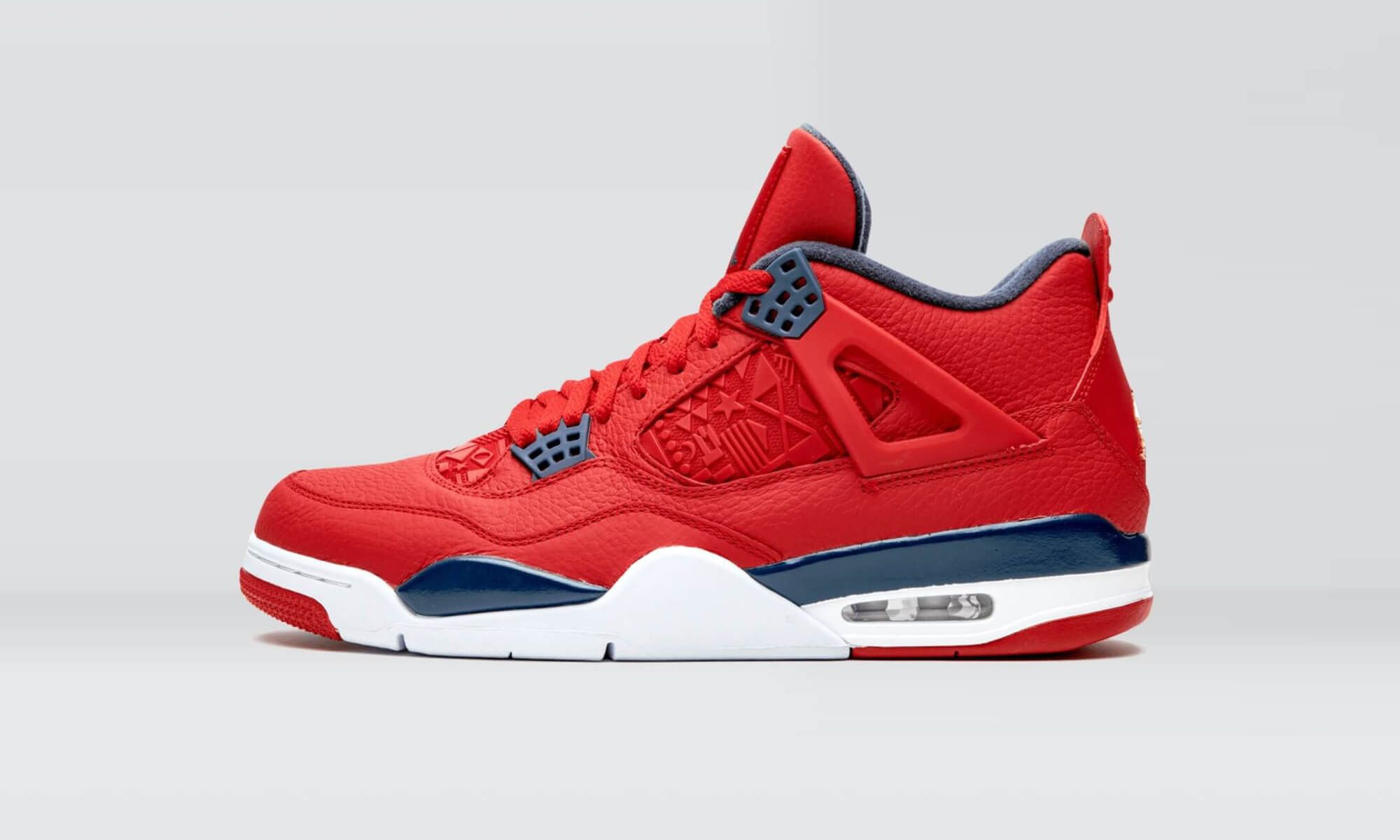 AJ4 Retro SE Fiba