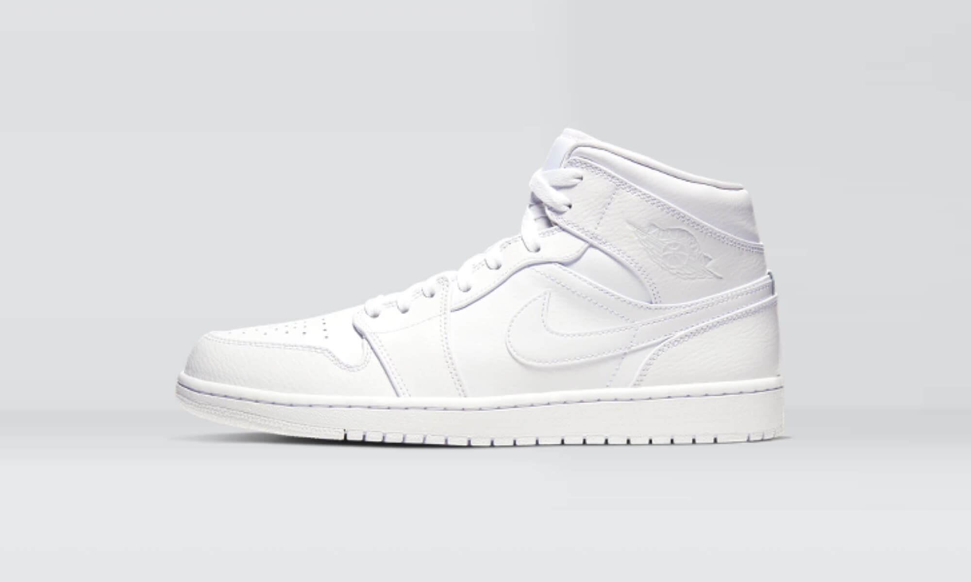 AJ1 Triple White