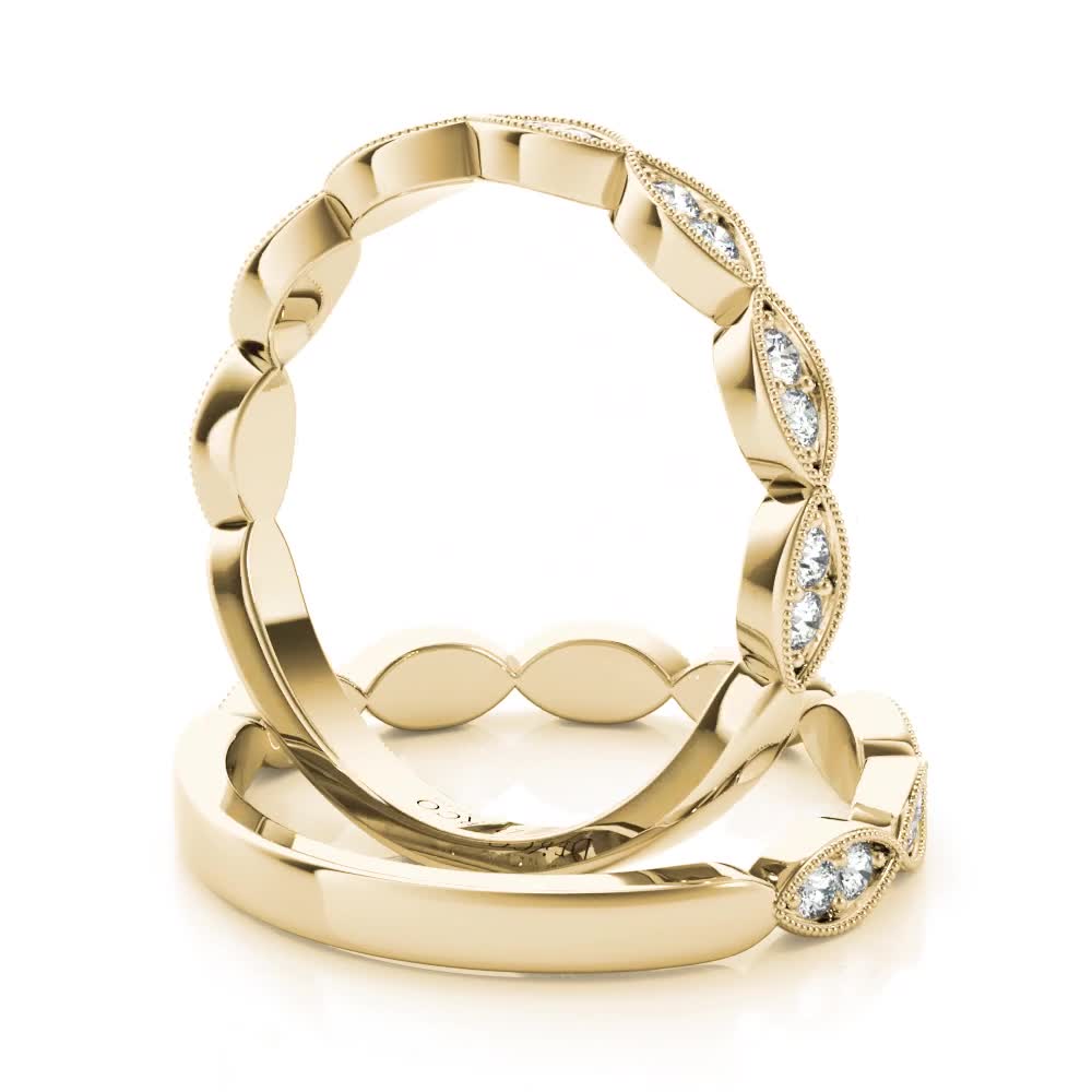18K Yellow Gold Vintage Inspired Leaf Diamond Band