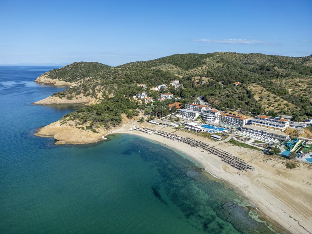 Introductory view of Trypiti: The majestic sea arch sculpted in the rocks worth discovering