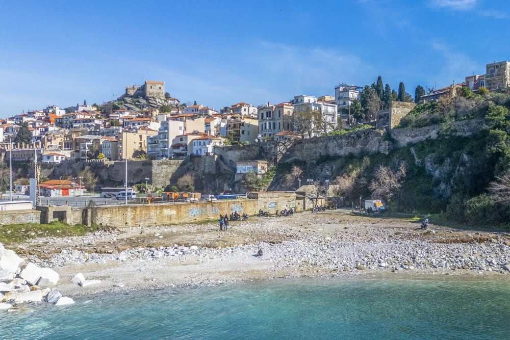 Εμπειρίες φωτογραφικές Παραλια Ελικοδρομιου: Η Κρυφη οαση κατω απο την Παναγια της Καβαλας από την περιοχή Ελλάδα Μακεδονία Καβάλα