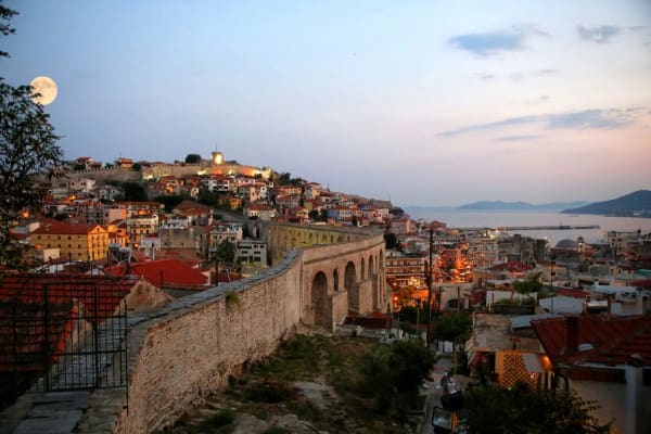 Atmosphere of Καμαρες: Το εντυπωσιακο Αξιοθεατο της Καβαλας in Ελλάδα Μακεδονία Καβάλα