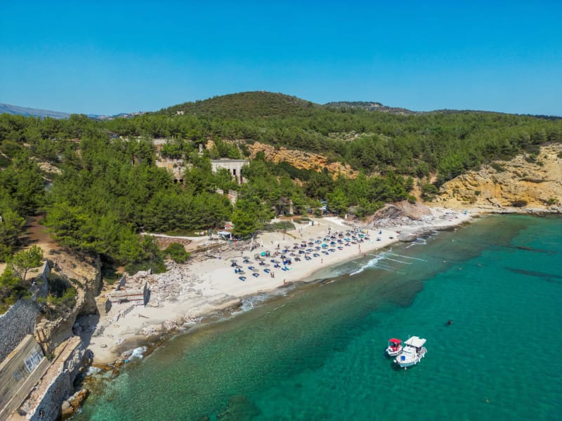 Visual journey of METALLIA BEACH: THE INDUSTRIAL CANVAS