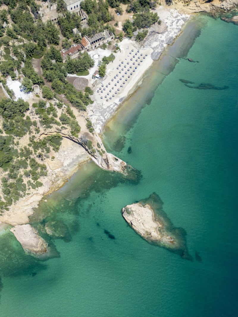 Visual journey of METALLIA BEACH: THE INDUSTRIAL CANVAS